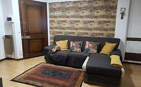 Happy Guest Apartments - Central Living Borno